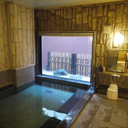 Hotel Route-Inn Niigata Kencho-minami Eksteriør billede