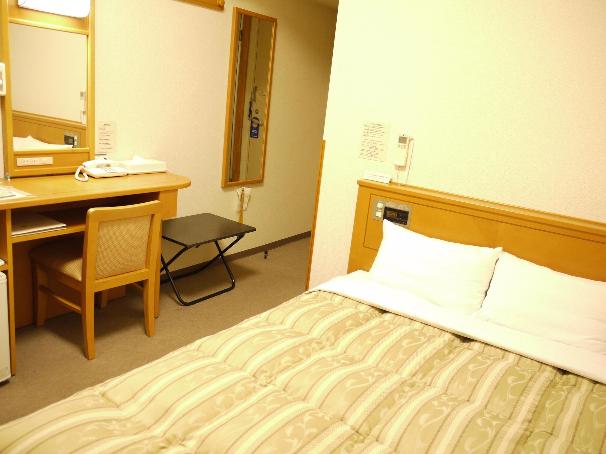 Hotel Route-Inn Niigata Kencho-minami Eksteriør billede
