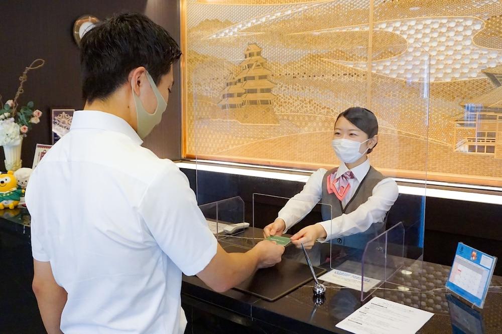 Hotel Route-Inn Niigata Kencho-minami Eksteriør billede